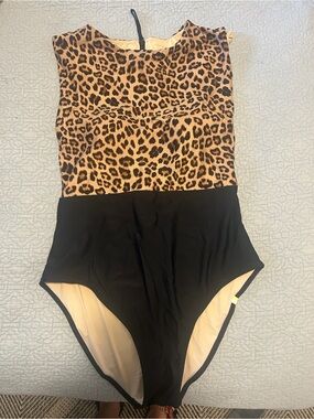 Summersalt surf, size 10